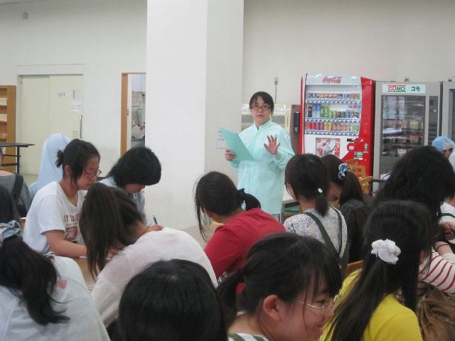 教育gp 長崎の食体験 ゼリー工場 株 たらみ 小長井工場見学 を実施しました 学科 コースニュース
